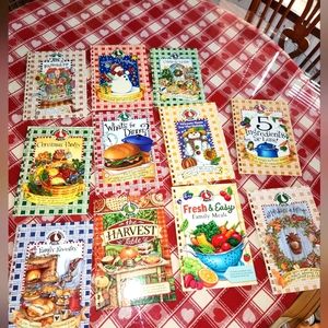 Eleven Gooseberry Patch Cookbook Front Covers for Journaling
